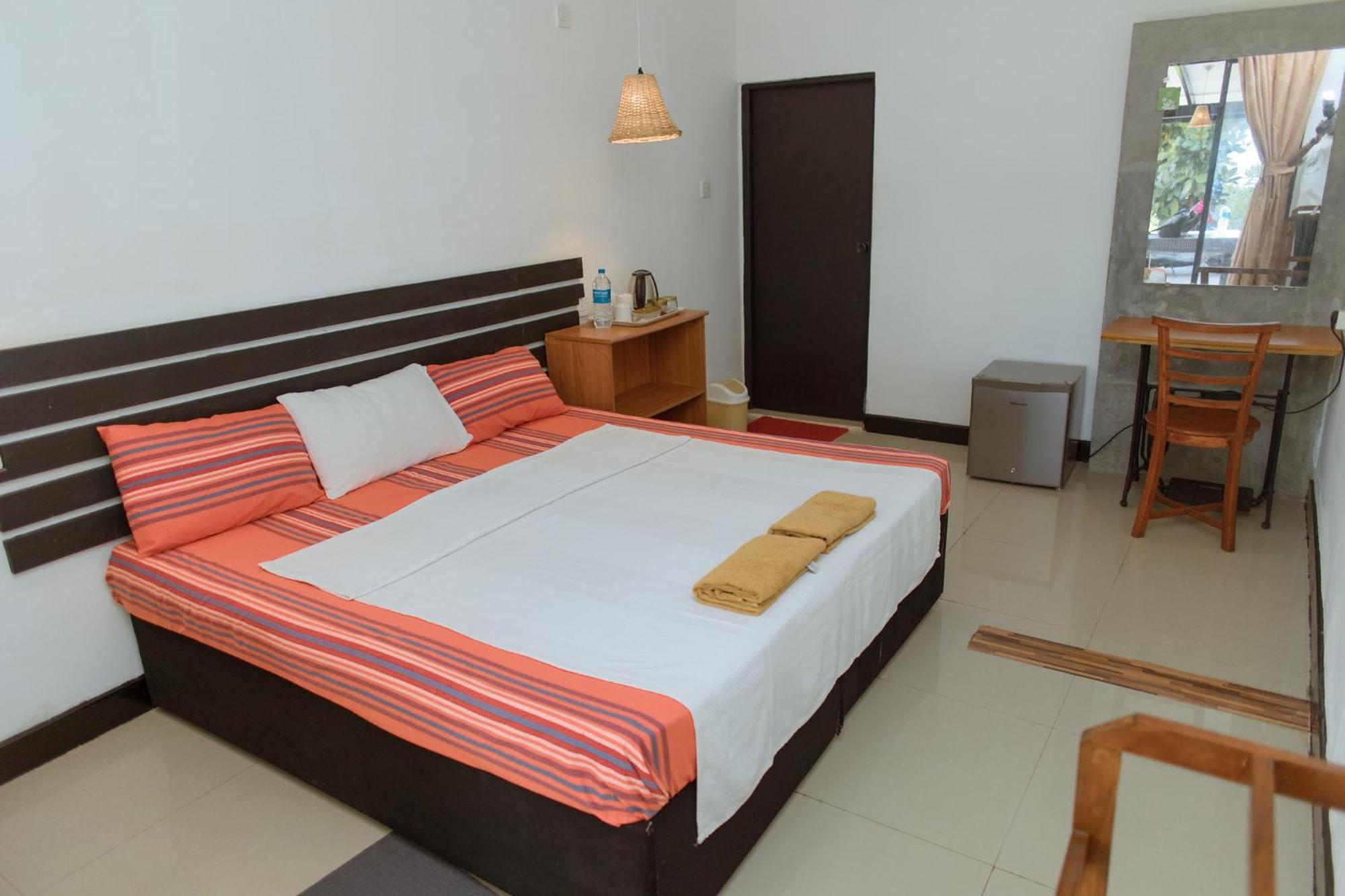 Yes Beach House Mirissa Luaran gambar
